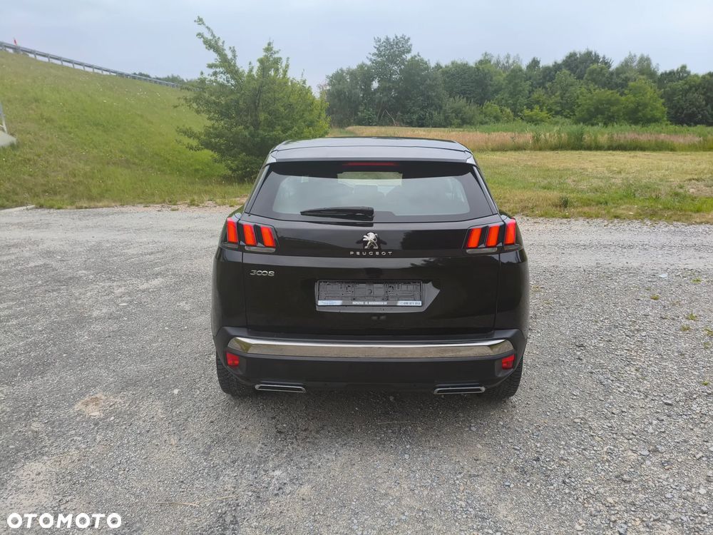 Peugeot 3008 BlueHDi 130 Stop & Start EAT8 Allure - 4
