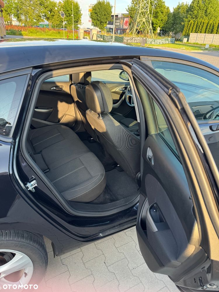 Opel Astra - 12