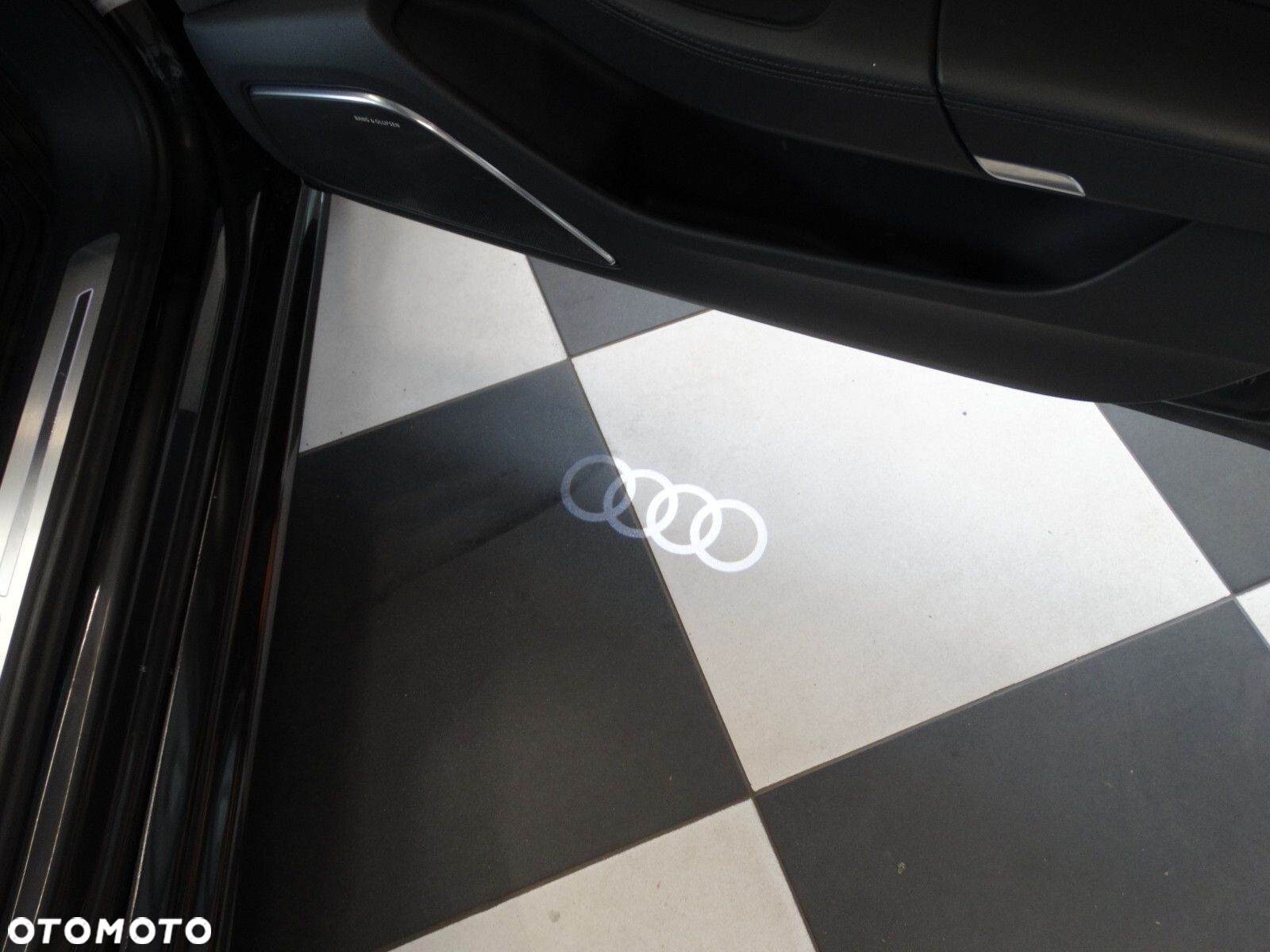 Audi S8 - 21