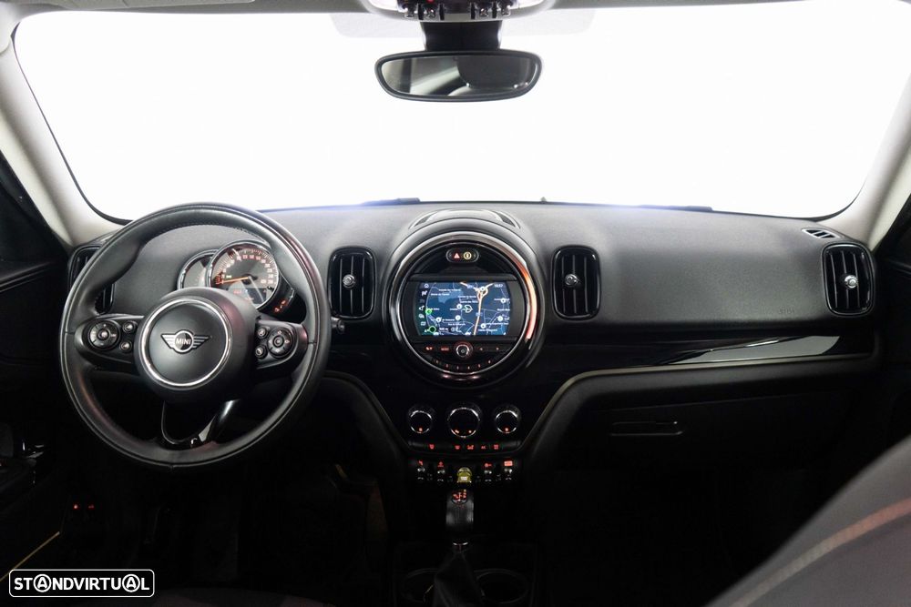 MINI Countryman Cooper SE ALL4 Auto - 21
