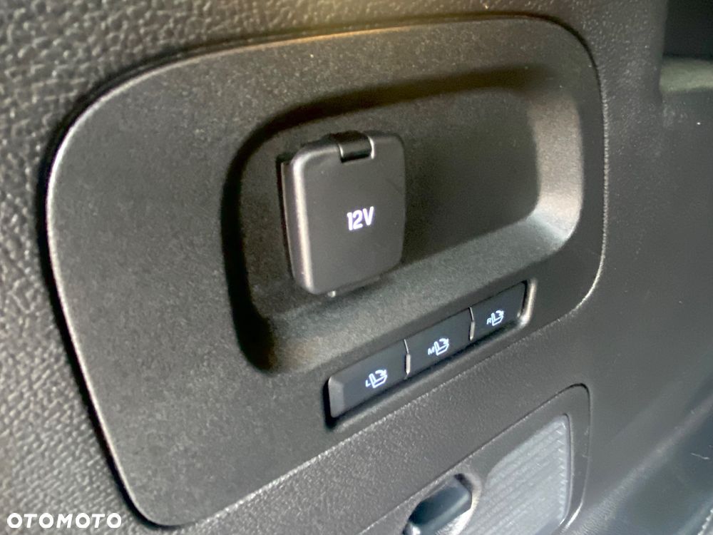 Ford S-Max 2.0 TDCi Titanium PowerShift - 21