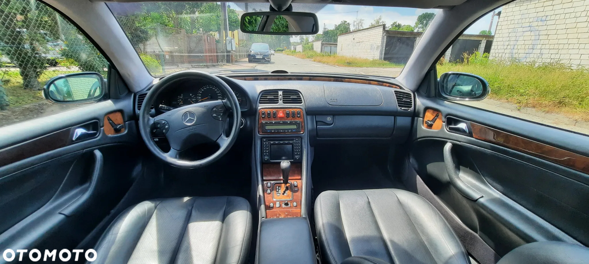 Mercedes-Benz CLK 320 - 9