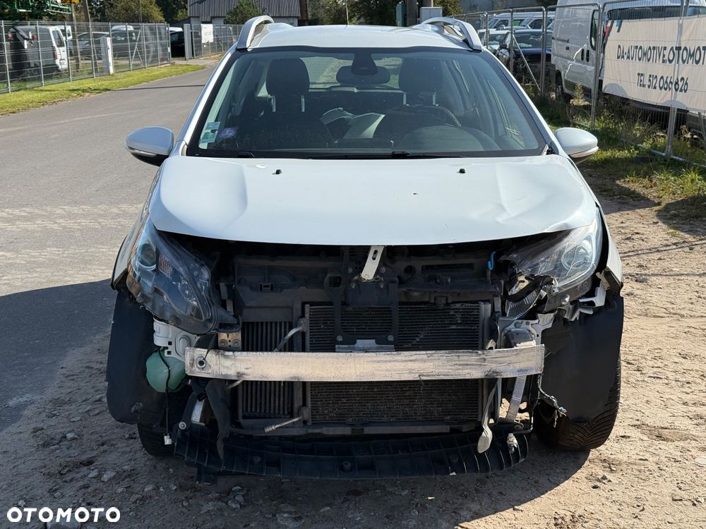 Peugeot 2008 1.2 Pure Tech Allure S&S EAT6 - 2