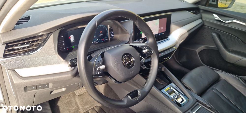 Skoda Octavia 2.0 TDI SCR Style DSG - 8