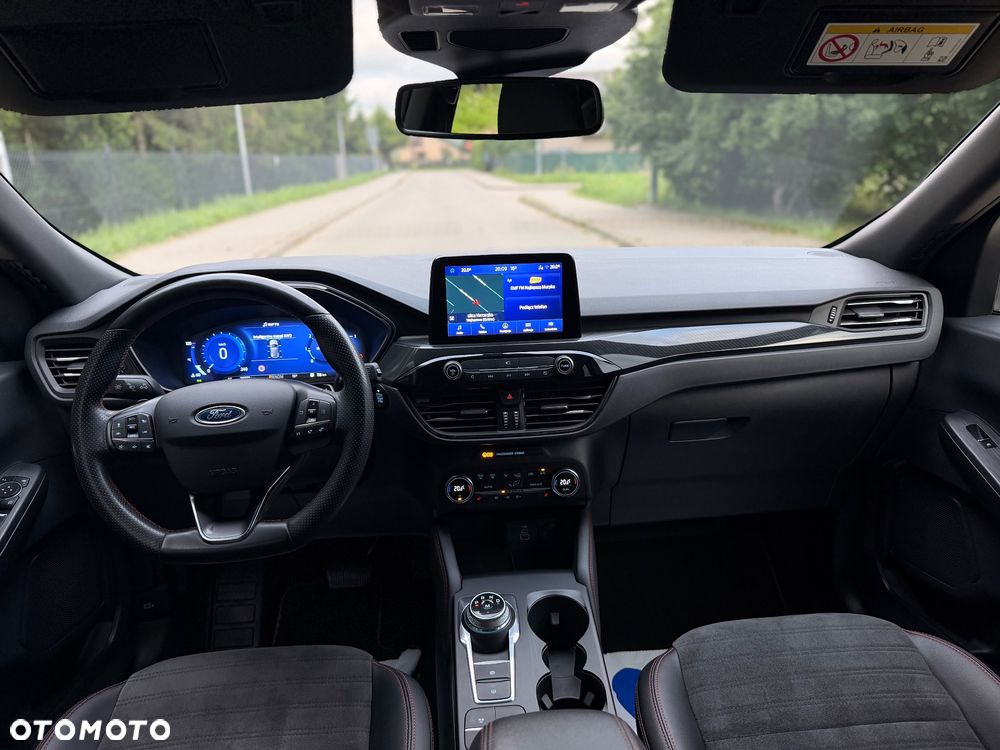 Ford Kuga 2.0 EcoBlue 4x4 ST-LINE X - 22