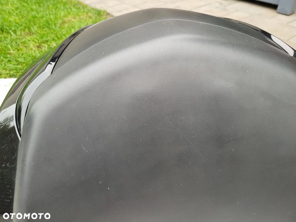 Kufer centralny Honda SH 125 300 - 25