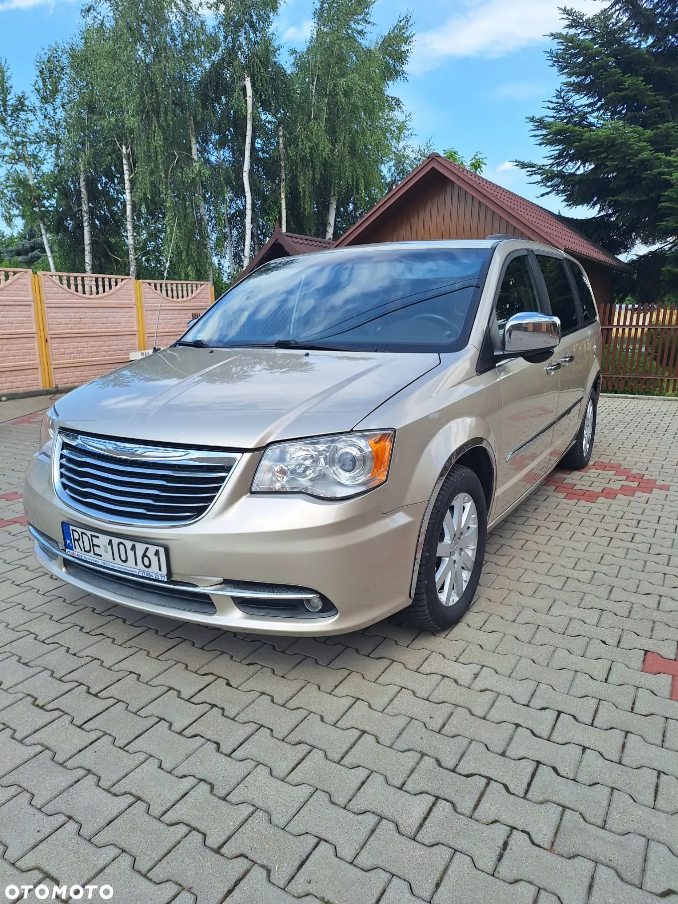 Chrysler Town & Country 3.6 Limited - 1