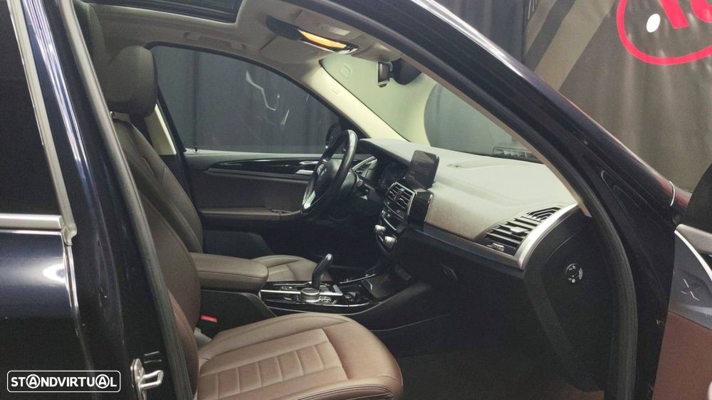 BMW iX3 Inspiring - 10