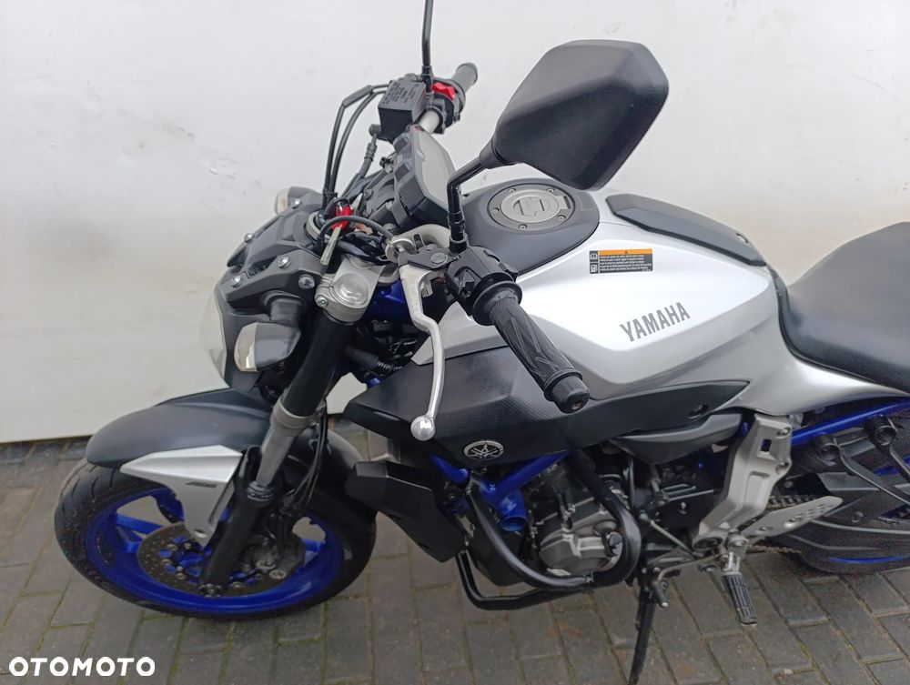 Yamaha MT - 11