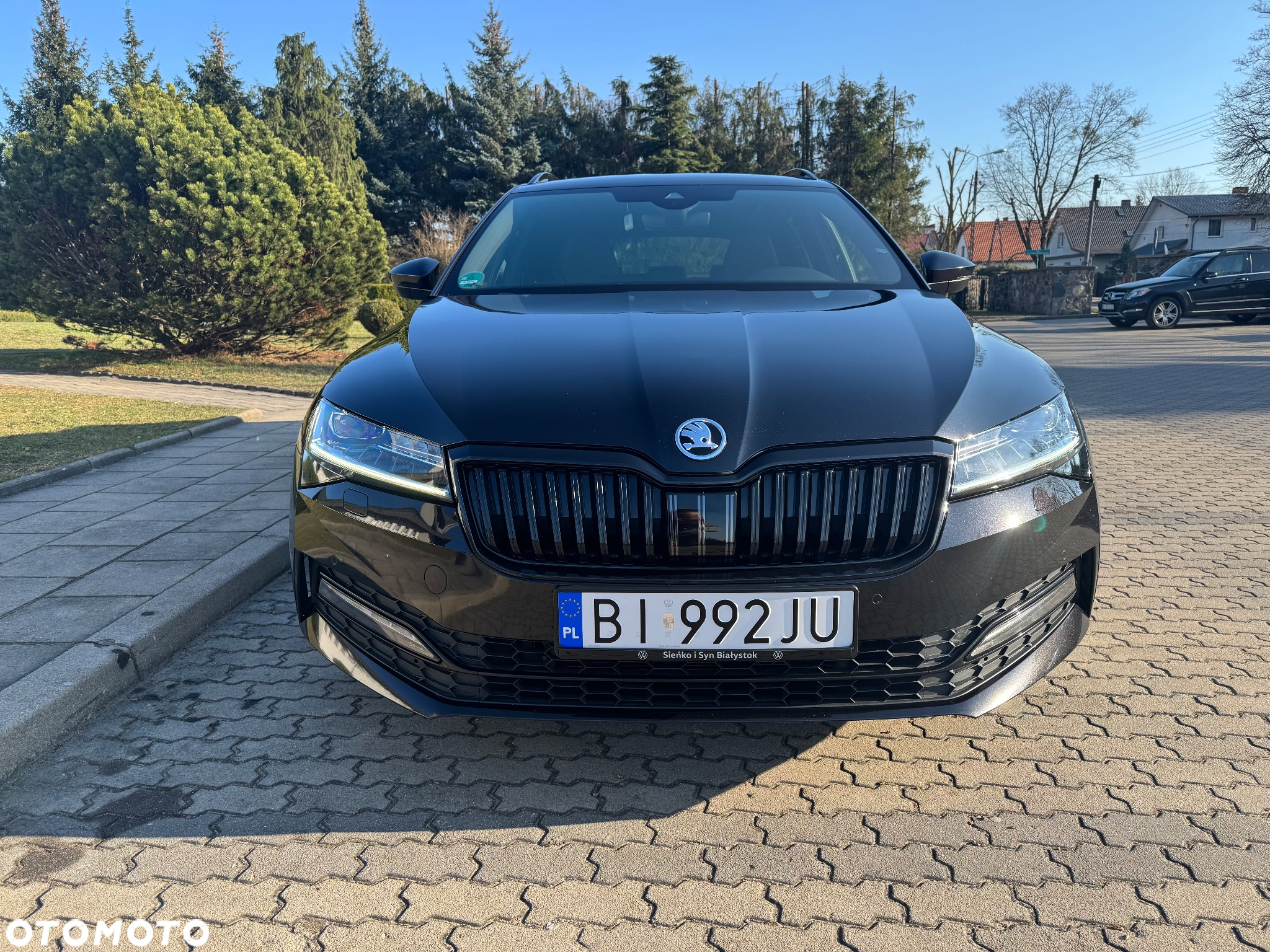 Skoda Superb 2.0 TDI SCR 4x4 Sportline DSG - 4
