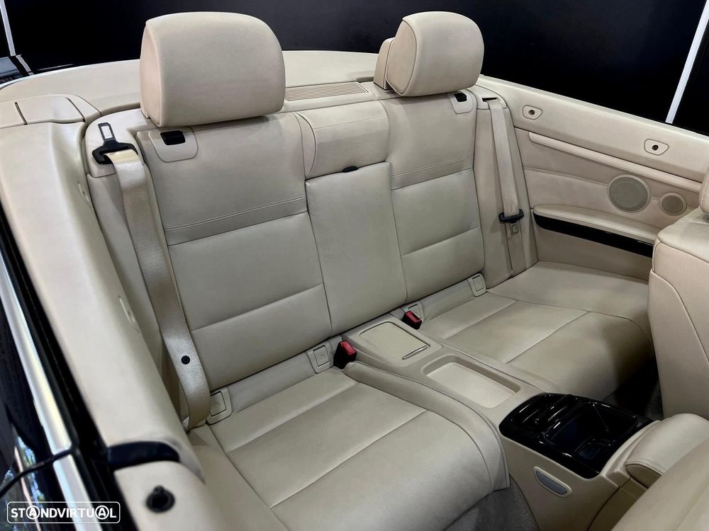 BMW 330 Cd Cabrio - 31