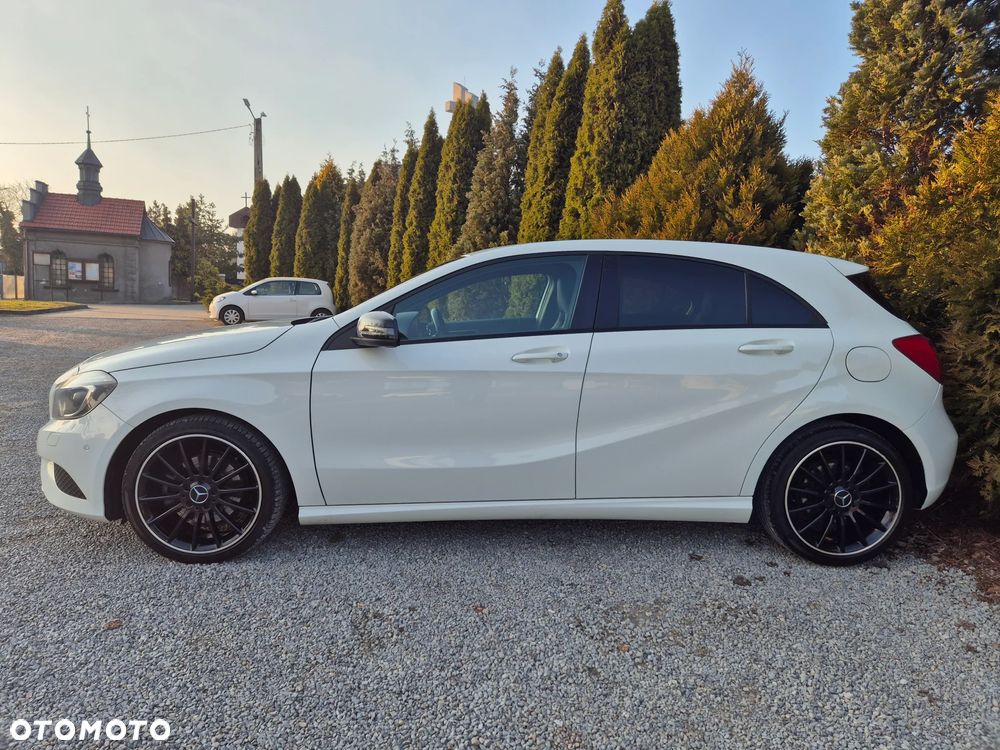 Mercedes-Benz Klasa A 180 (BlueEFFICIENCY) Urban - 2