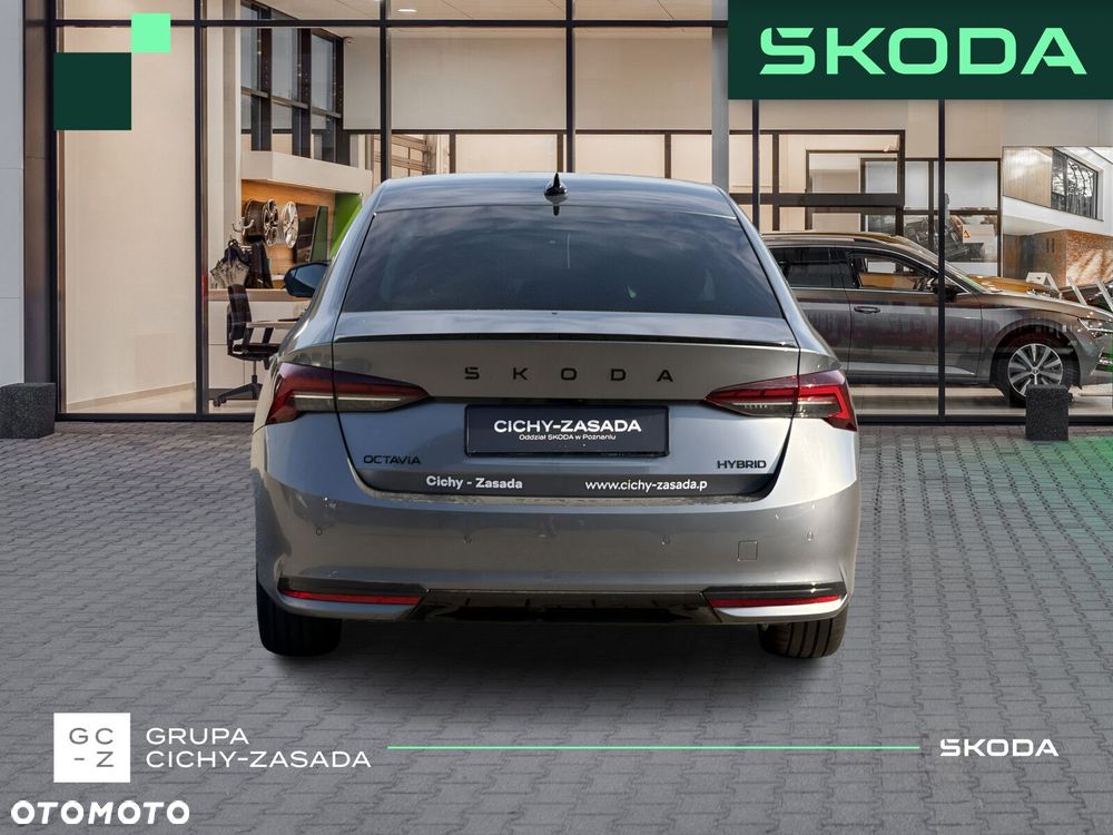 Skoda Octavia 1.5 TSI mHEV Sportline DSG - 5