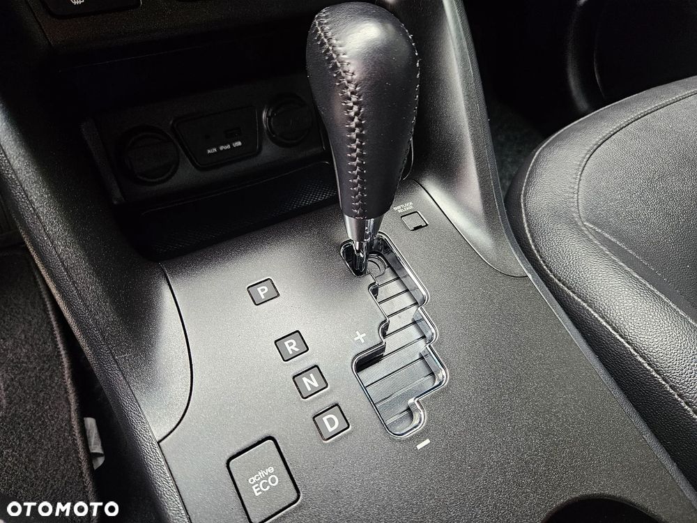 Hyundai ix35 2.0 2WD Automatik Trend - 25