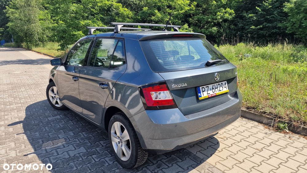 Skoda Fabia 1.0 TSI Style Color - 3