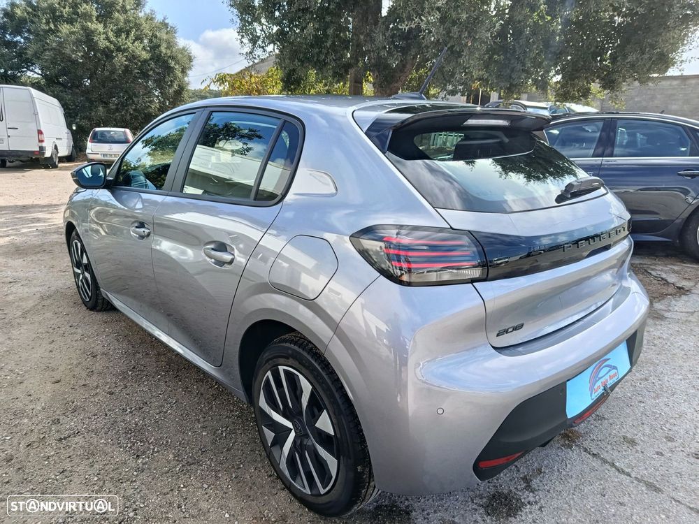 Peugeot 208 1.2 PureTech Allure - 16
