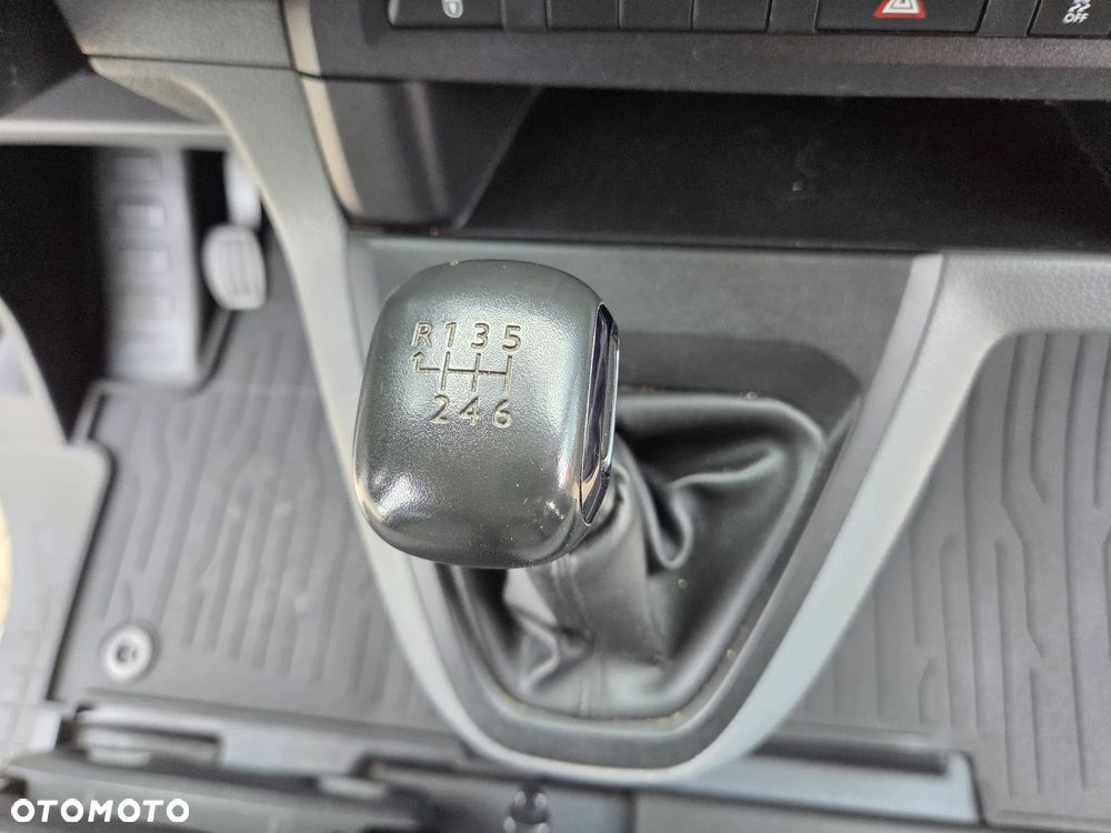 Peugeot Expert - 29