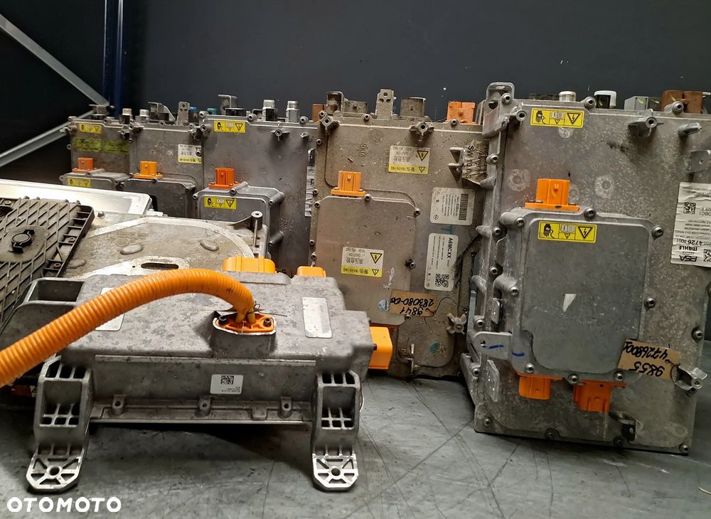 FALOWNIK KONWENTER, BATERIA , ELECTRONIC INVERTER HURT - 5