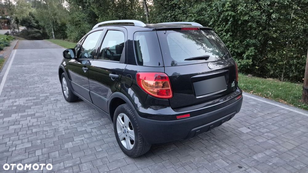 Fiat Sedici 1.6 16V 4x4 Dynamic - 3