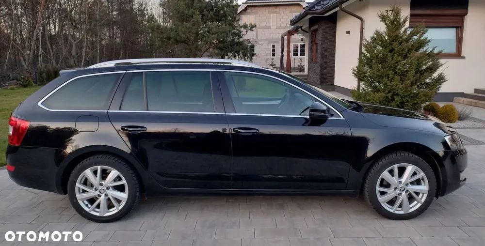 Skoda Octavia Combi 2.0 TDI DSG Ambition - 12