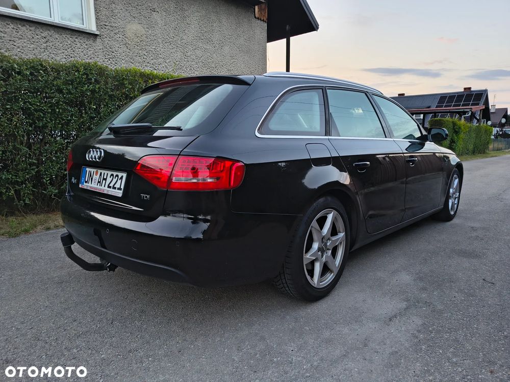 Audi A4 Avant - 3