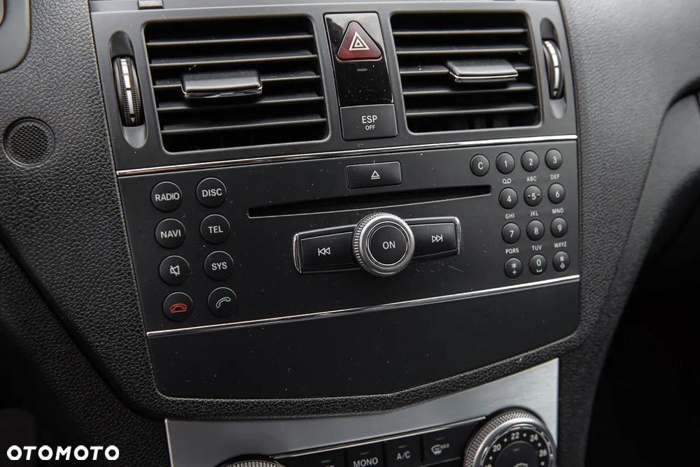 Mercedes-Benz Klasa C 200 CDI DPF Avantgarde - 21