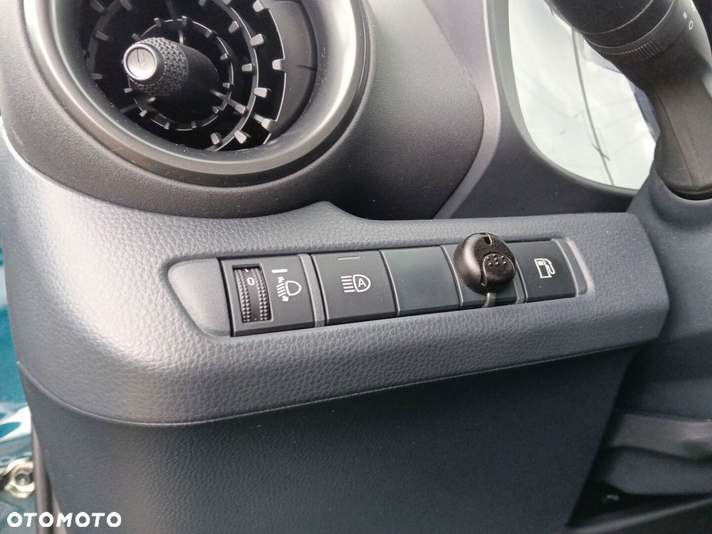 Toyota C-HR 1.8 Hybrid Comfort - 18