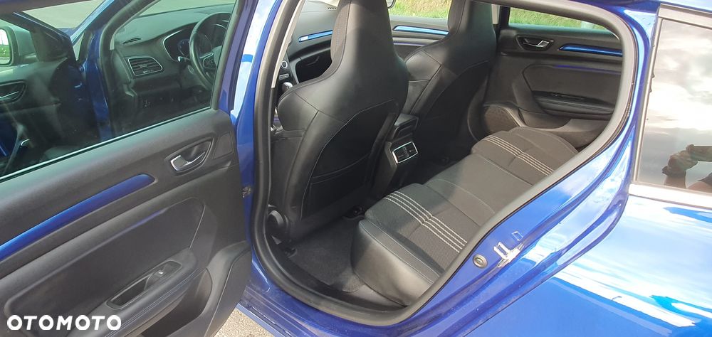 Renault Megane 1.6 dCi GT EDC - 10