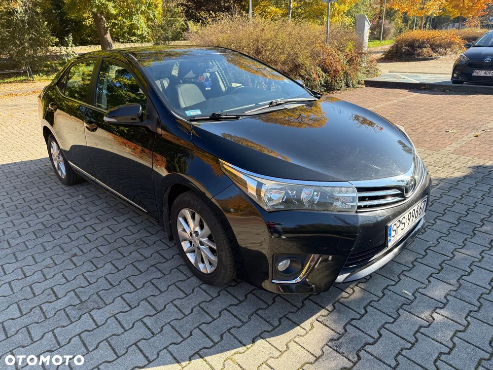 Toyota Corolla 1.6 Luna - 4