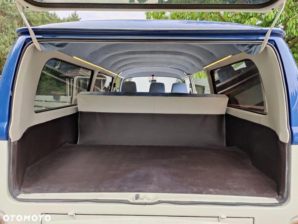 Volkswagen Transporter - 10