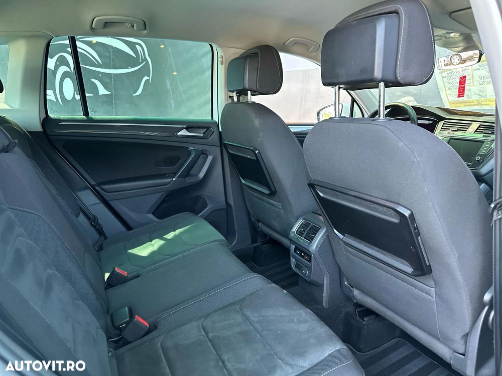 Volkswagen Tiguan - 8