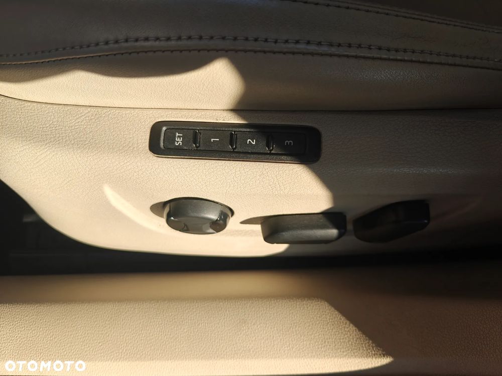 Skoda Superb 1.8 TSI L&K - 6