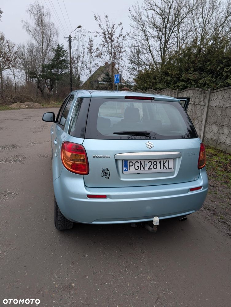 Suzuki SX4 1.9 DDiS DPF 4x2 Comfort - 3
