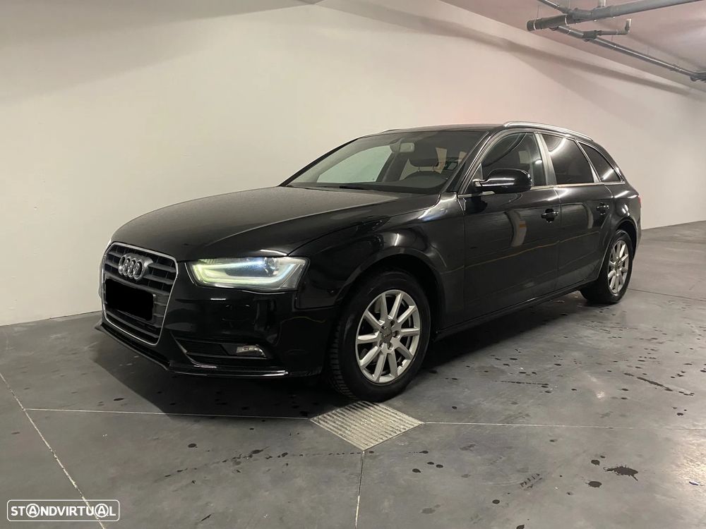 Audi A4 Avant 2.0 TDI - 1
