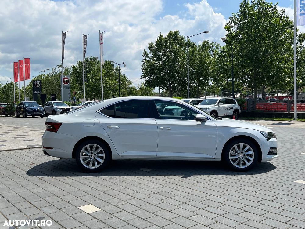 Skoda Superb 2.0 TSI 4X4 DSG Style - 10