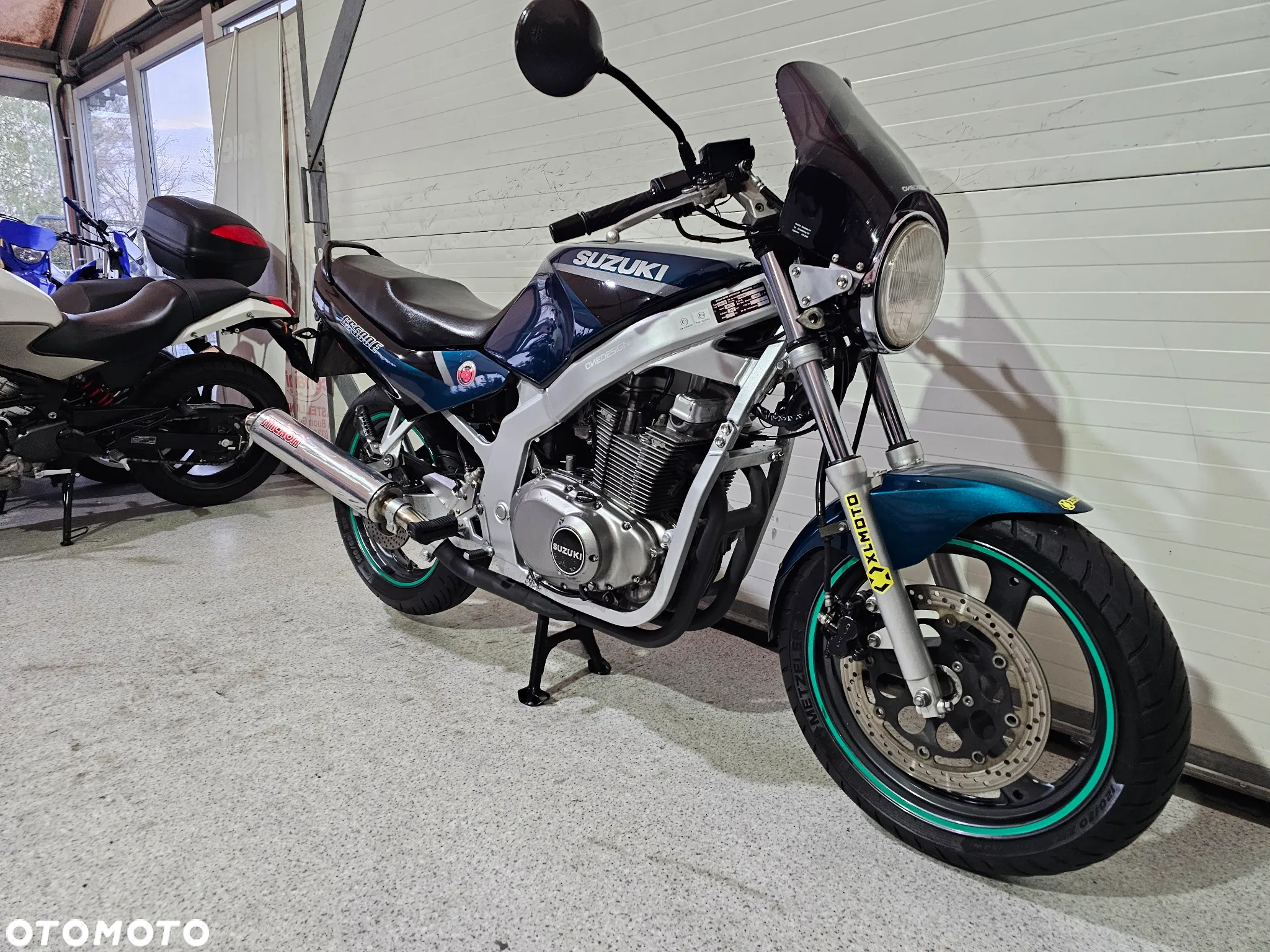 Suzuki GS - 3
