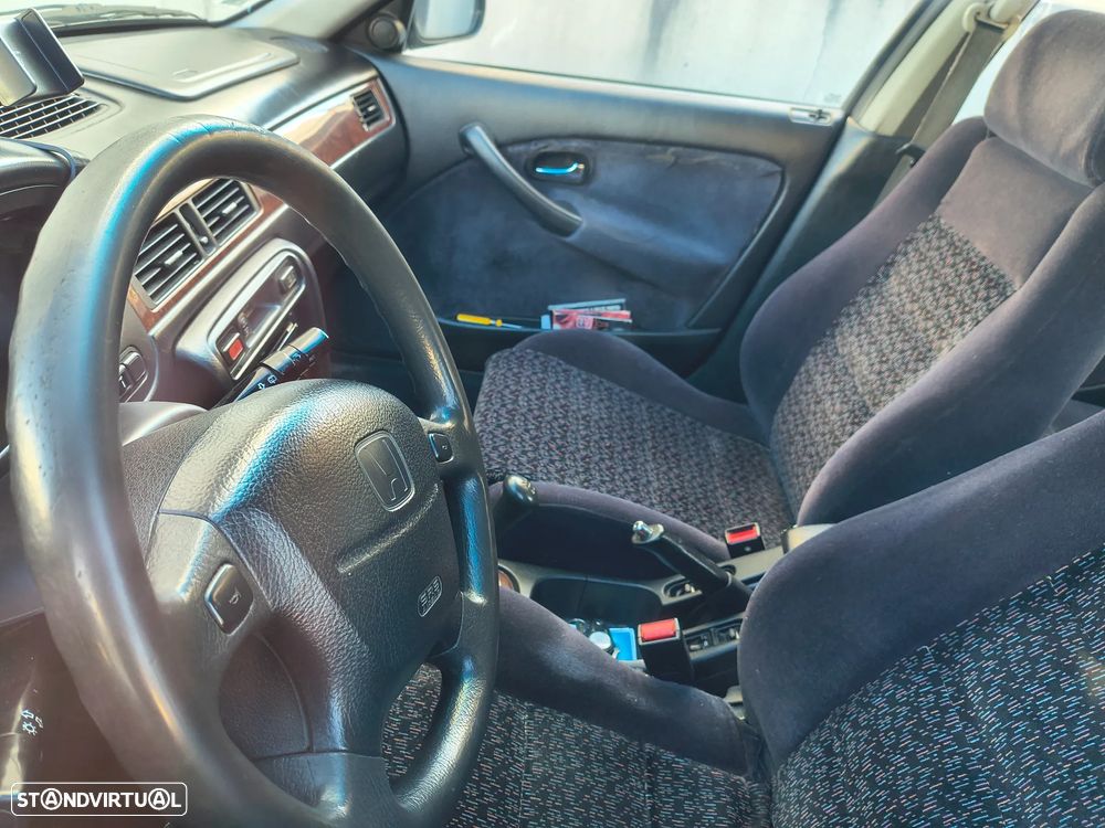 Honda Civic 1.6i SR VTEC - 13