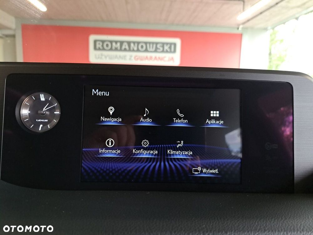 Lexus ES 300h Business Edition - 24