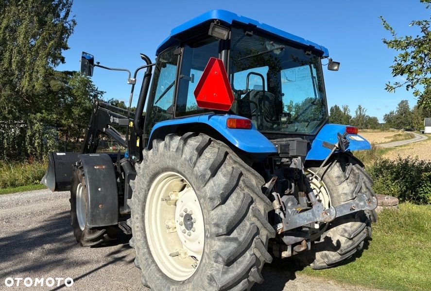 New Holland TL90 , rok 2001 ideal stan - 7