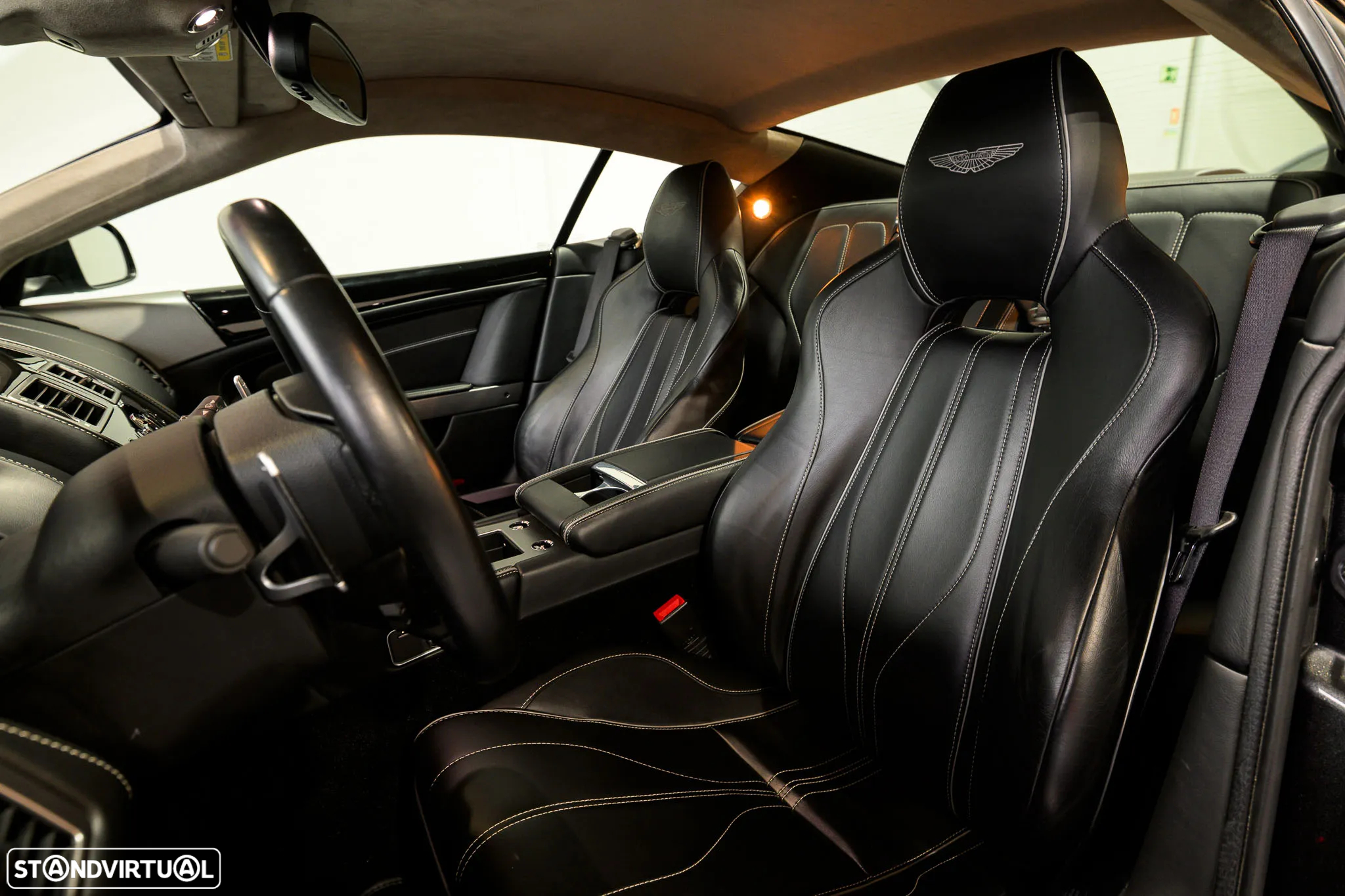 Aston Martin DB9 Coupe Touchtronic 2 - 14