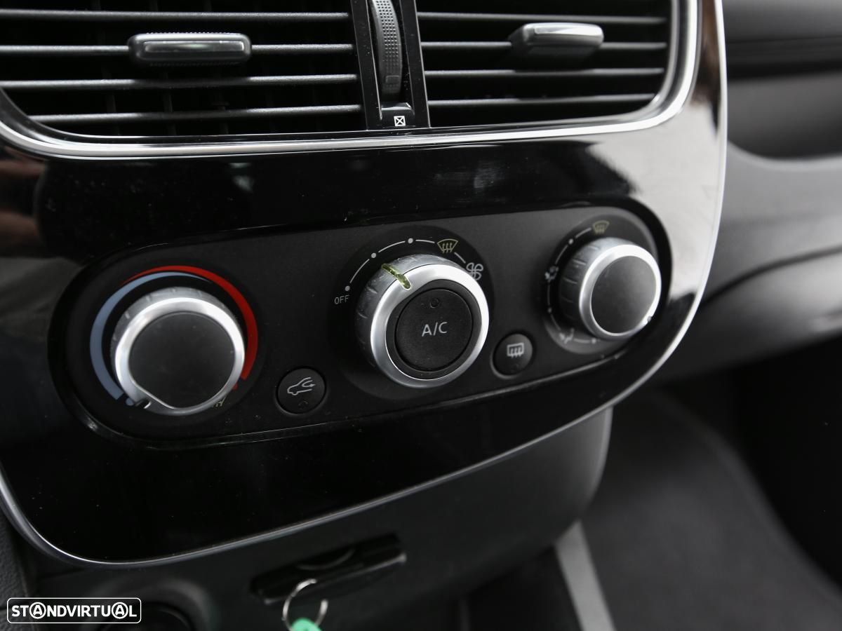 Renault Clio 1.5 dCi Limited - 18