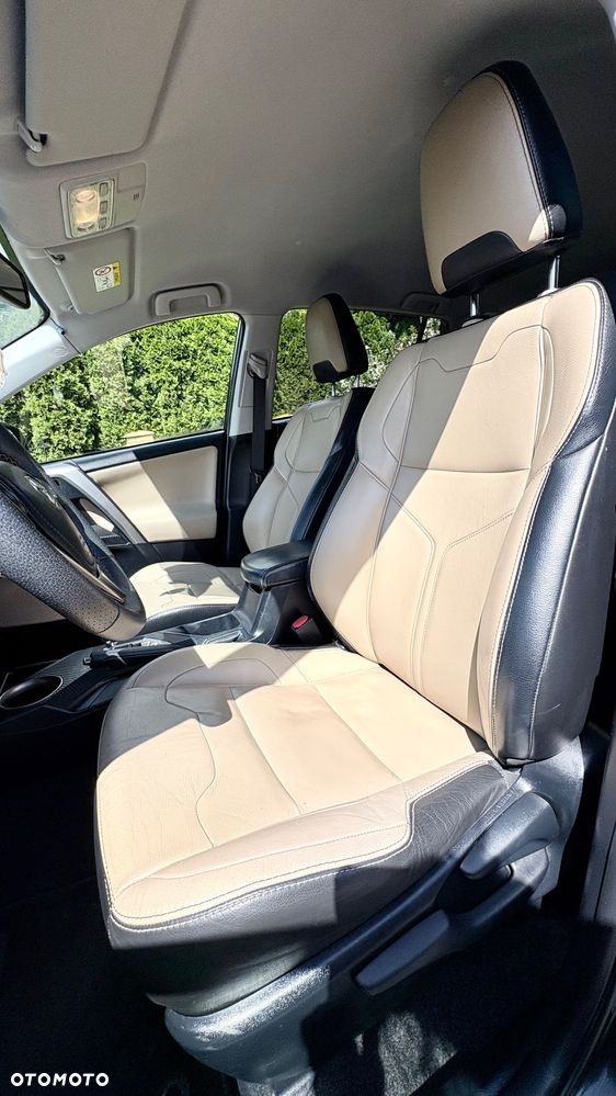 Toyota RAV4 2.0 Prestige MS - 6