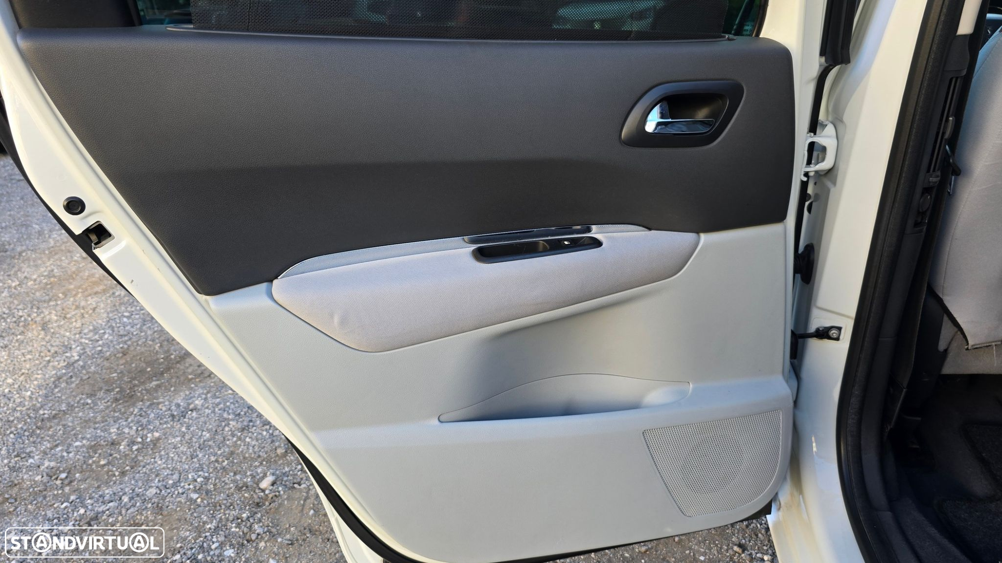 Peugeot 5008 1.6 HDi Executive JLL17 - 30