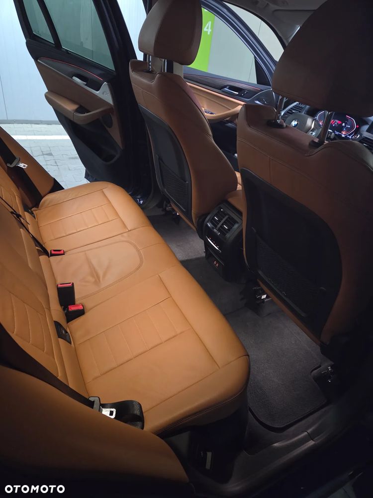 BMW X3 xDrive20d Luxury Line - 6