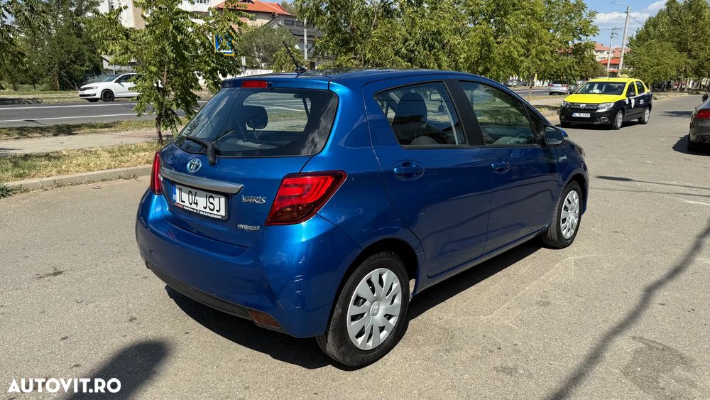 Toyota Yaris 1.5 VVT-i HSD Luna - 6