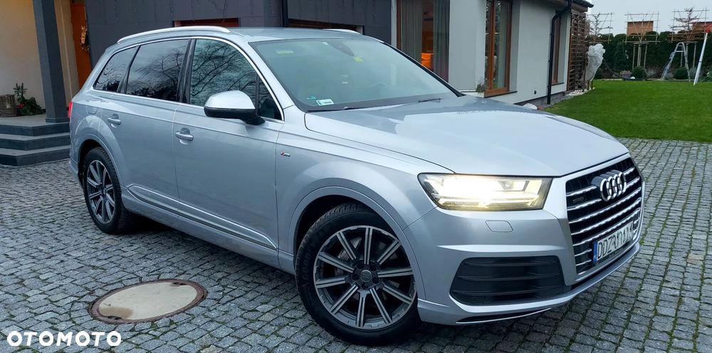 Audi Q7 - 12