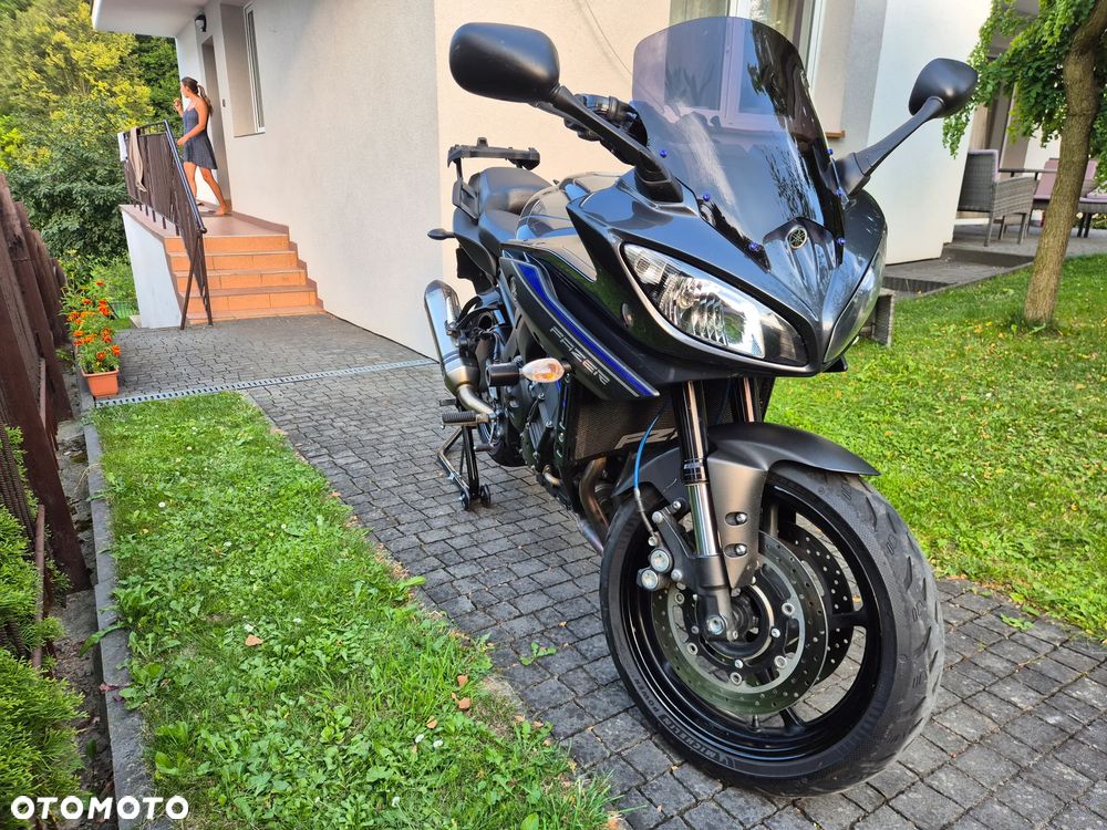 Yamaha FZ8 - 13