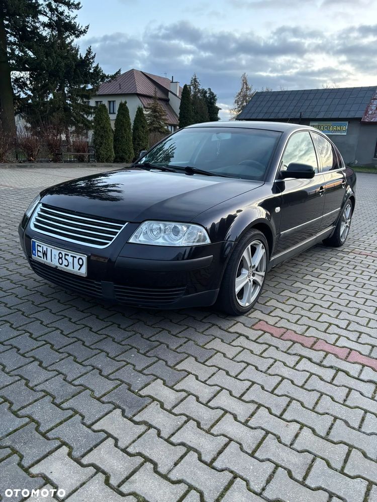 Volkswagen Passat - 10