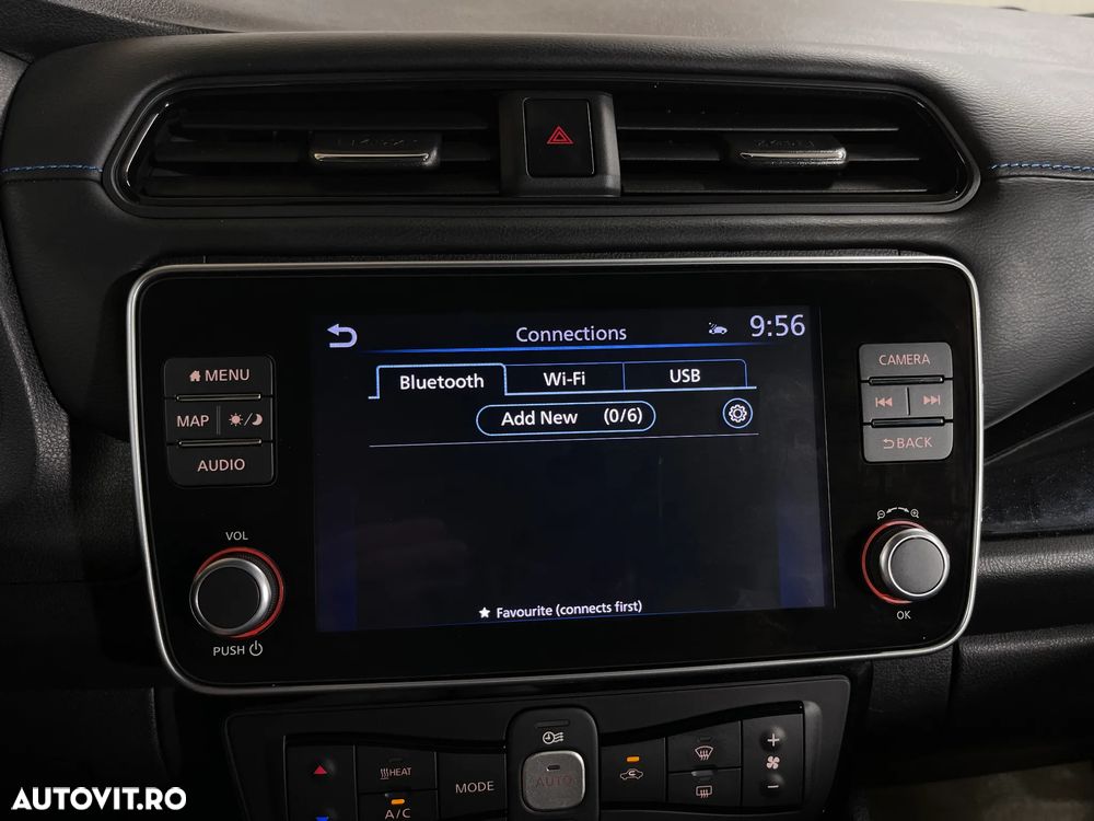 Nissan LEAF 62 kWh e+ N-Connecta - 17