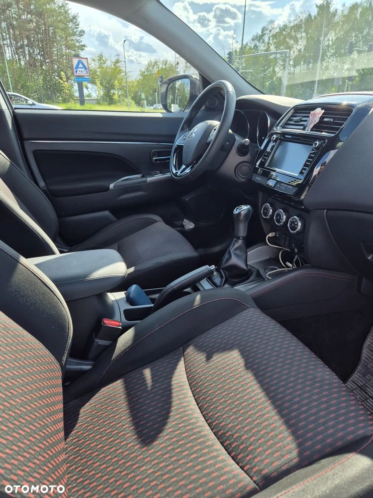 Mitsubishi ASX 1.6 Intense Plus Blue Edition - 10